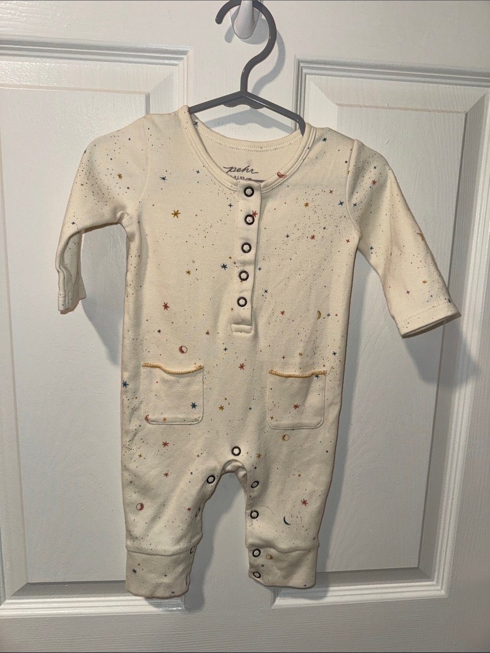Pehr Star Pocket Onesie Size 0/3M